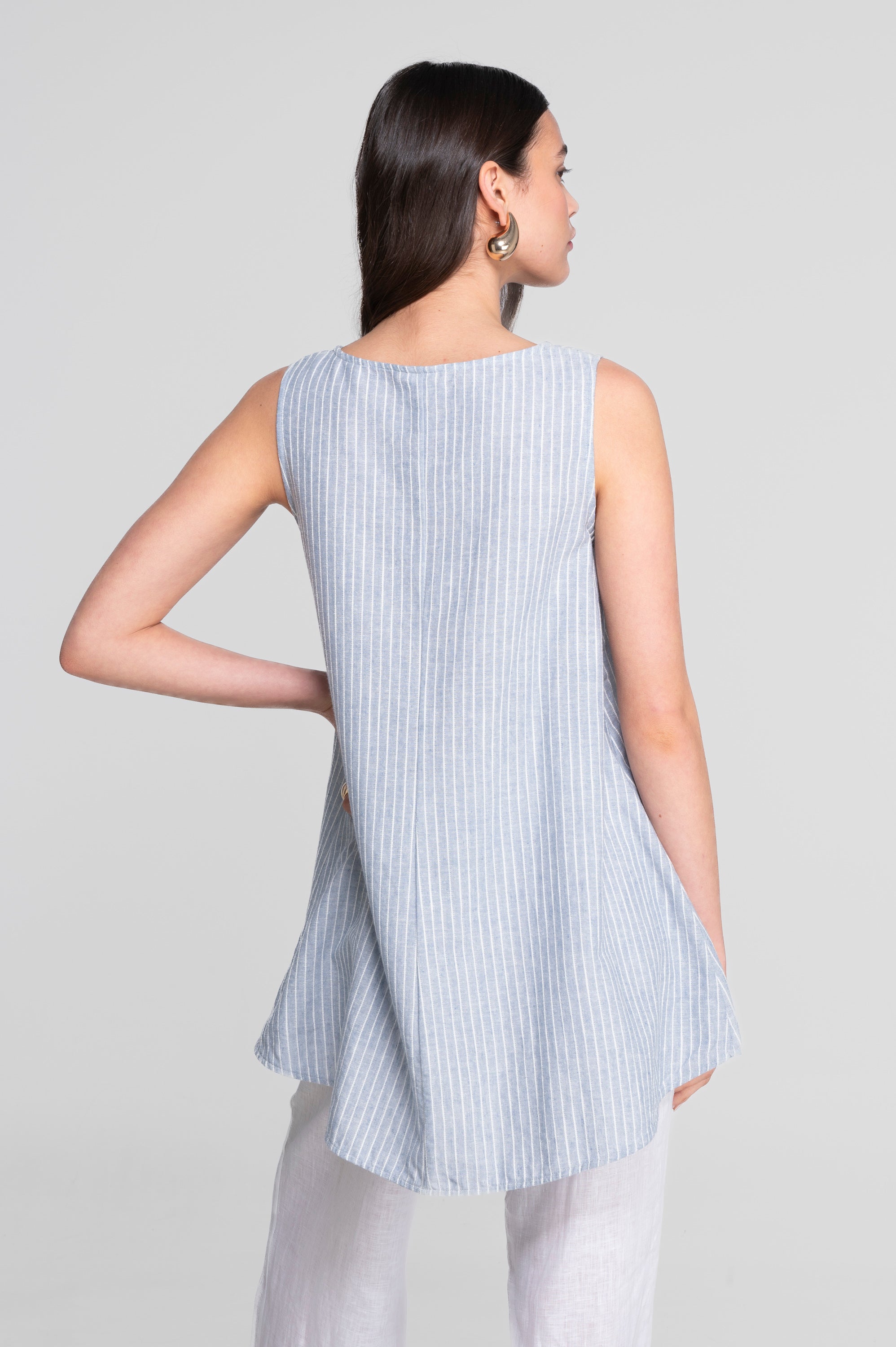 Sleeveless flared striped cotton-linen blouse 7557R