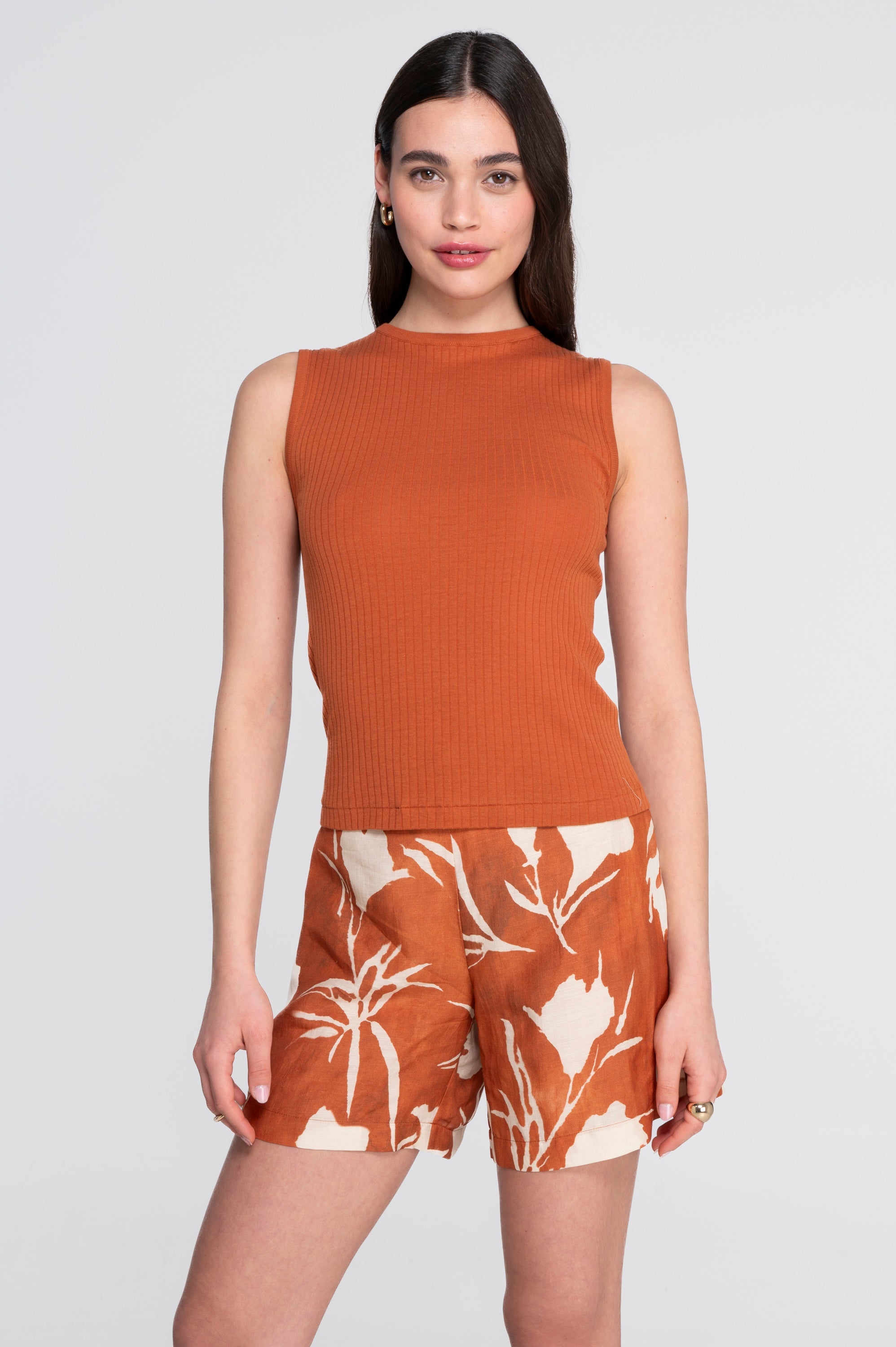 Cotton round neck top 7562