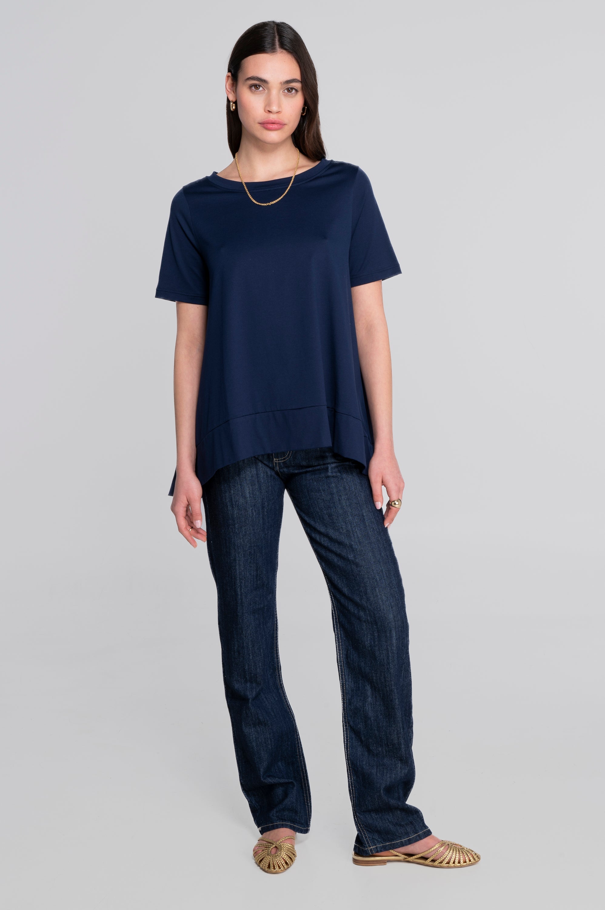 Round neck flared T-shirt in jersey cotton 403