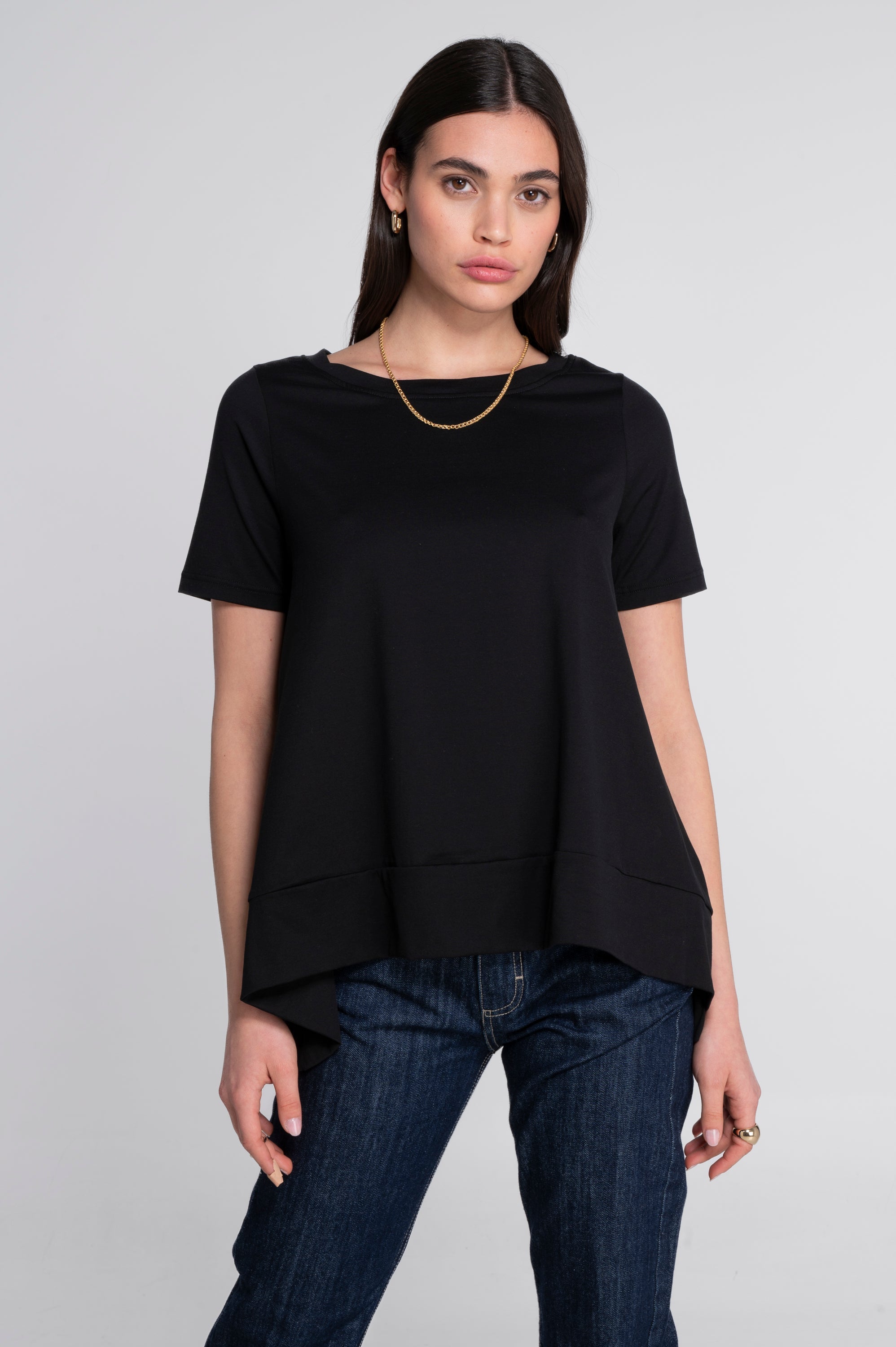 Round neck flared T-shirt in jersey cotton 403