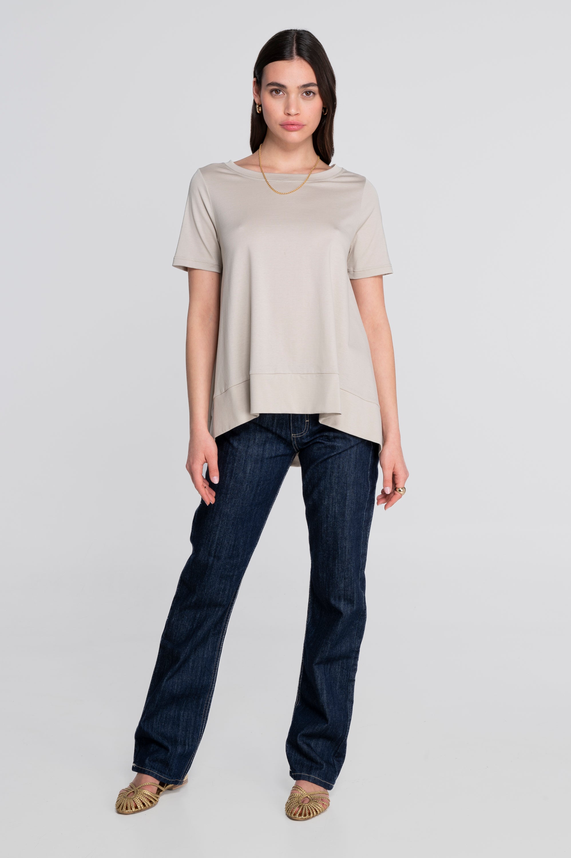 Round neck flared T-shirt in jersey cotton 403